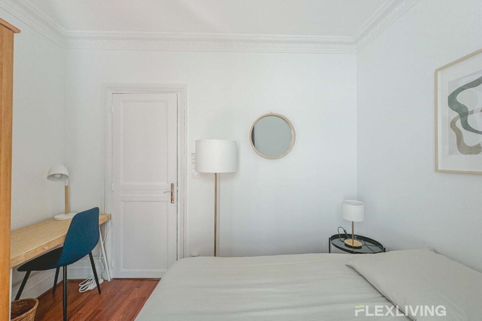 Flexliving - - Lindet * Paris